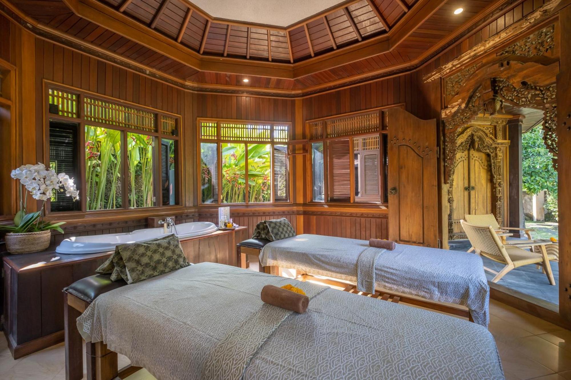 Bhuwana Ubud Hotel And Farming Exterior foto